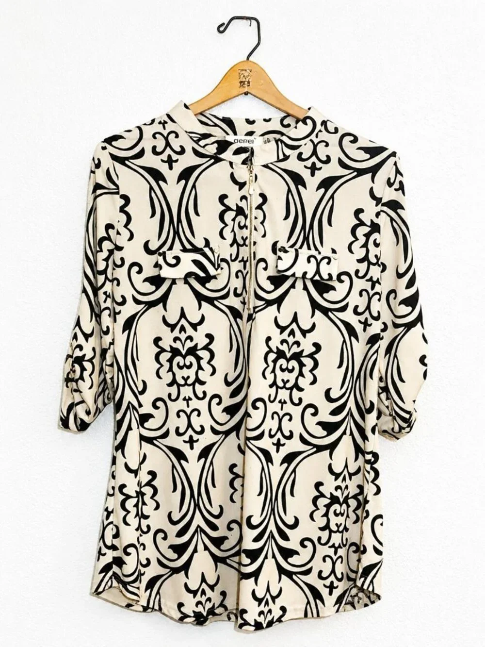 ROSWEAR Women's Black Tan Paisley Blouse L V Neck Ruched Sleeve Career Top - Picture 2 of 3
